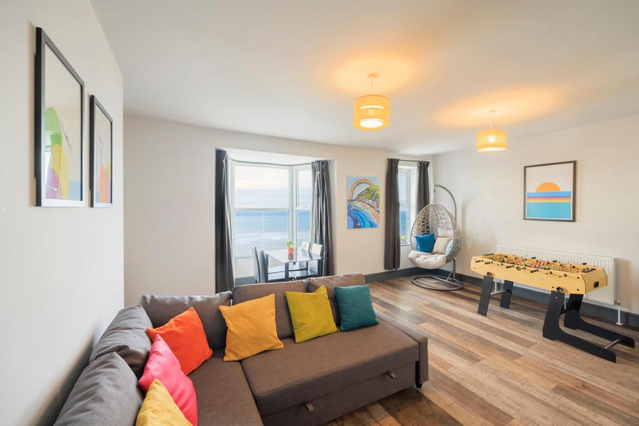 Seafront Apartment With Balcony, Parking And Sea Views Aberystwyth Ngoại thất bức ảnh