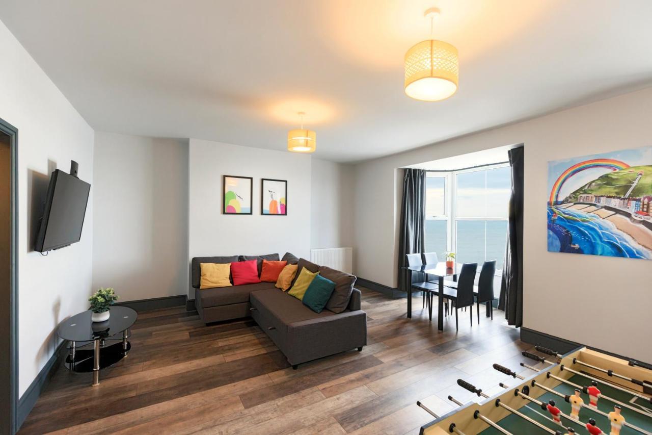 Seafront Apartment With Balcony, Parking And Sea Views Aberystwyth Ngoại thất bức ảnh