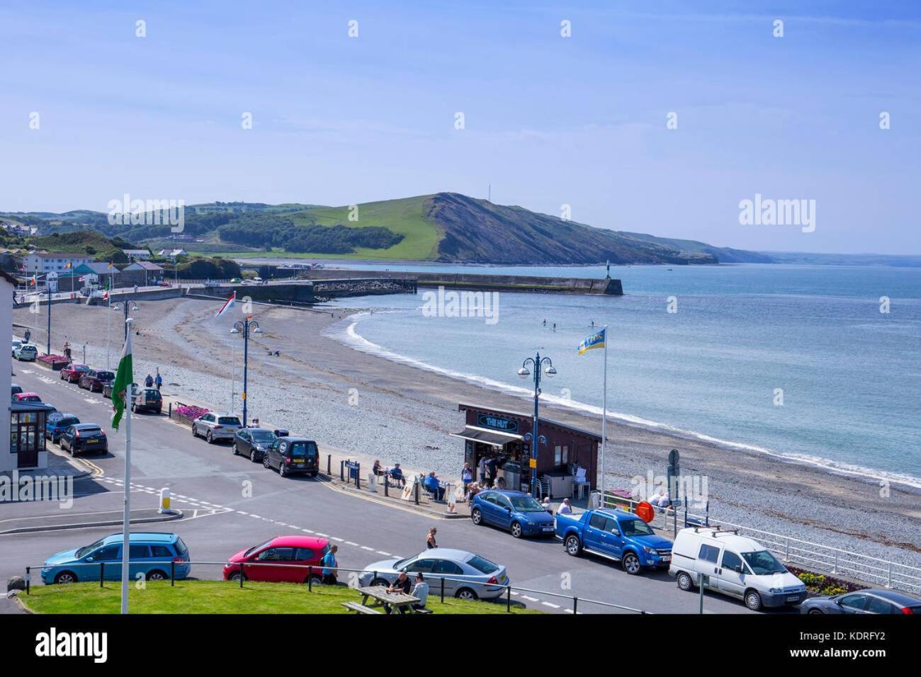 Seafront Apartment With Balcony, Parking And Sea Views Aberystwyth Ngoại thất bức ảnh